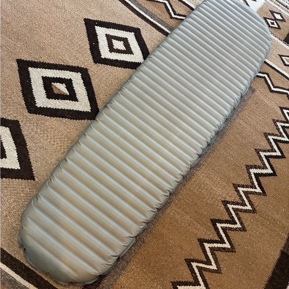Therm-a-Rest NeoAir Sleeping Pad, EUC